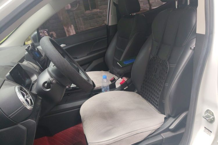 BYD Yuan New Energy 2019 car image #19