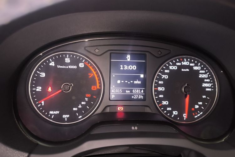 Audi A3 2020 car image #12