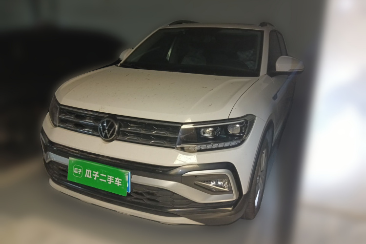 Volkswagen T-Cross 2021 car image #2