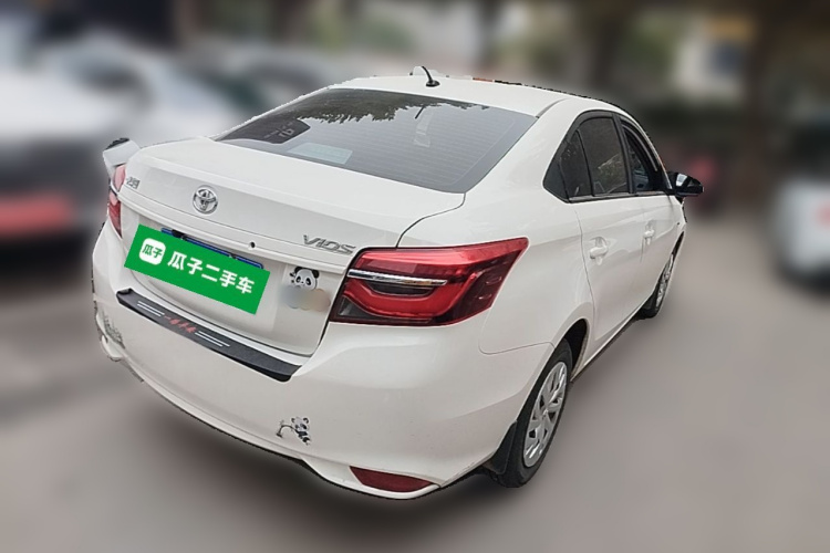 Toyota Vios 2022 imagen de coche #7