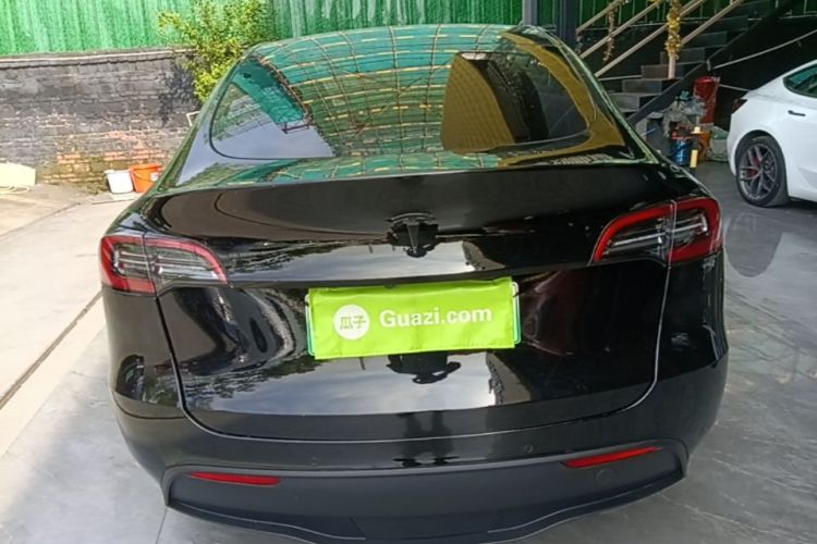 Tesla Model Y 2022 #6 Tesla Model Y 2022 car image #6
