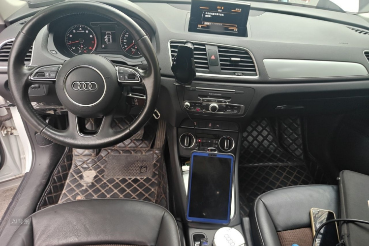 Audi Q3 2017 #11 Audi Q3 2017 car image #11
