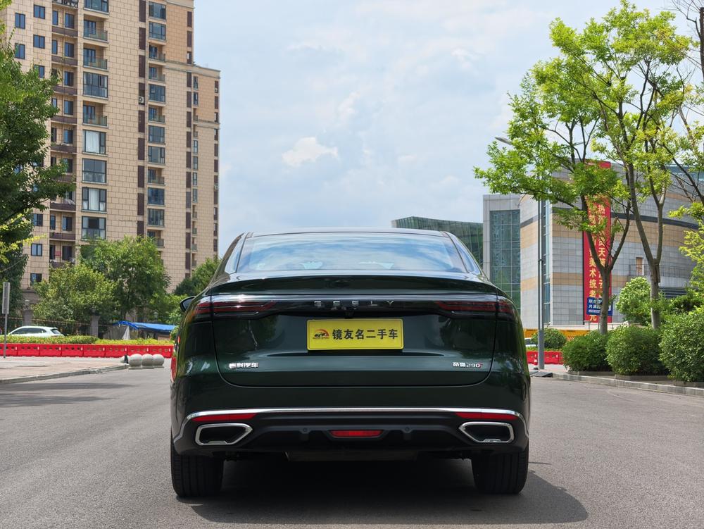 GEELY Emgrand 2026 car image #4