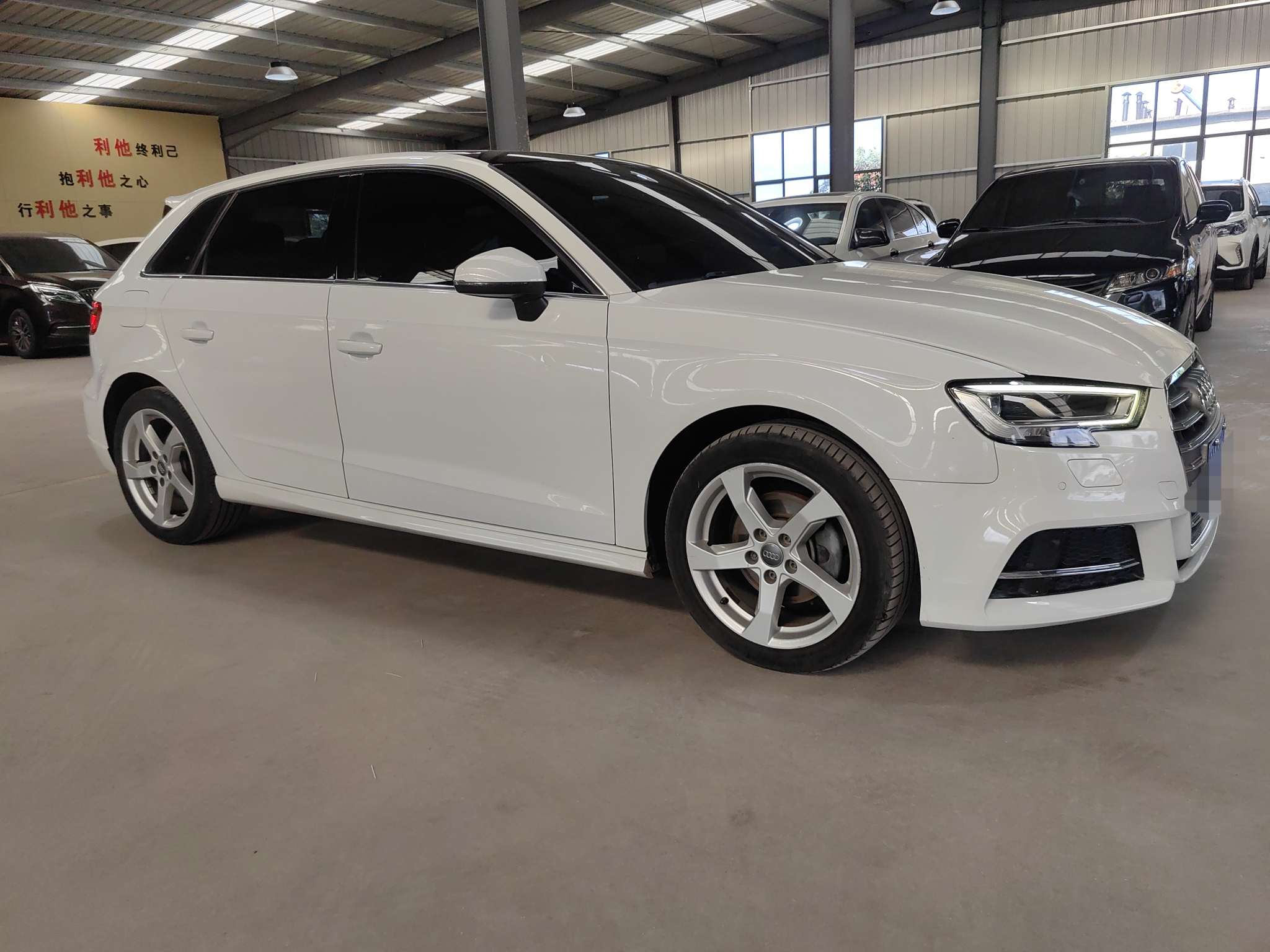 Audi A3 2020 car image #4