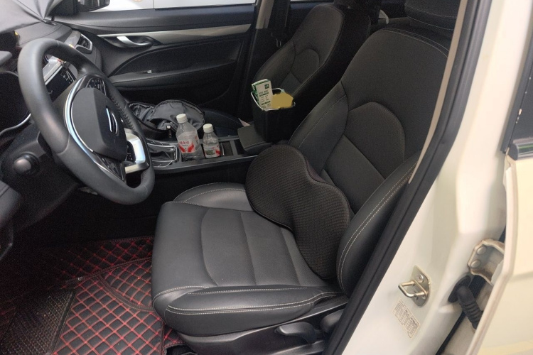 GEELY Emgrand 2020 #19 GEELY Emgrand 2020 car image #19