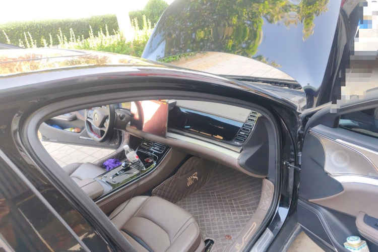 BYD Han 2022 #25 BYD Han 2022 car image #25