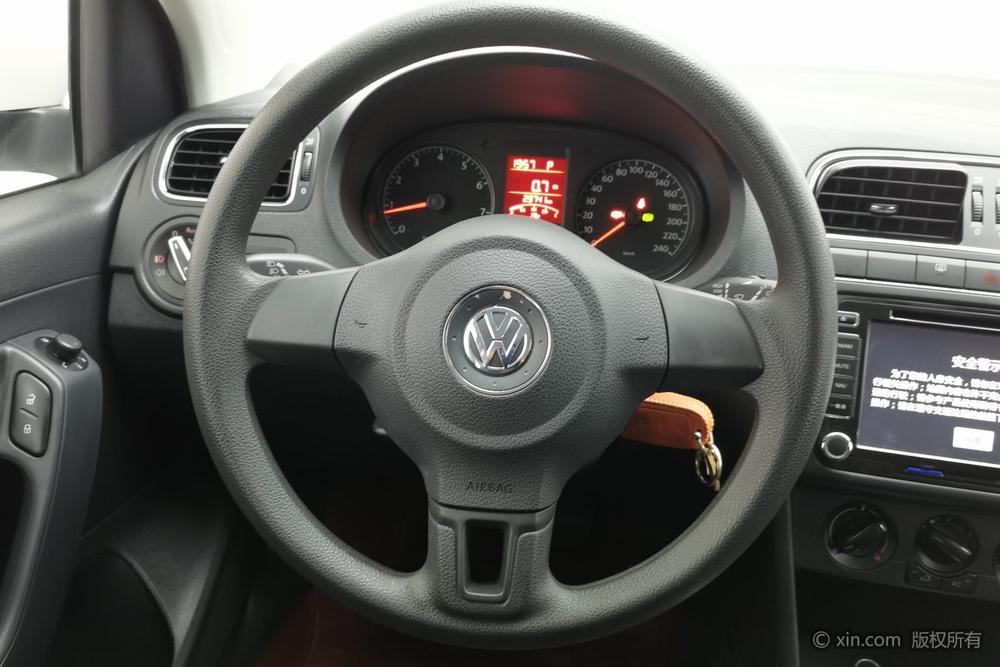 Volkswagen Polo 2014 #14 Volkswagen Polo 2014 car image #14