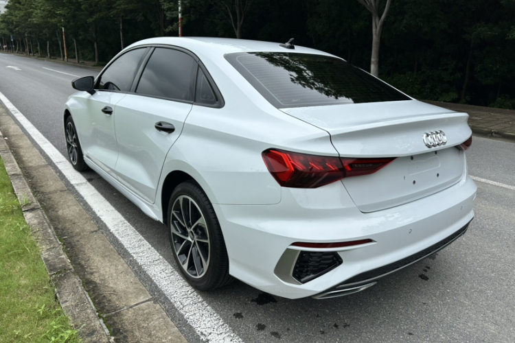 Audi A3 2024 car image #5