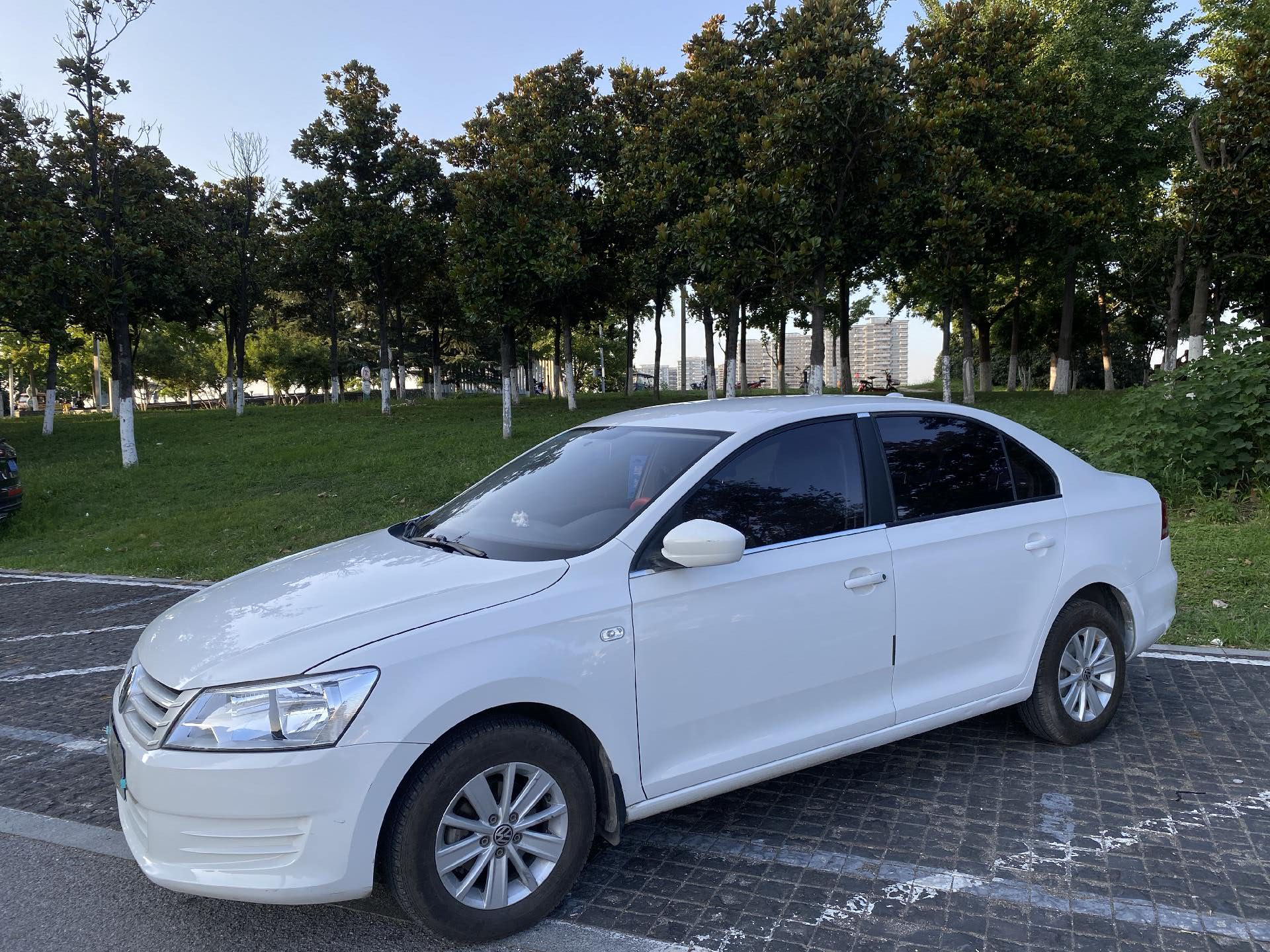 Volkswagen Santana 2016 Volkswagen Santana 2016 car image