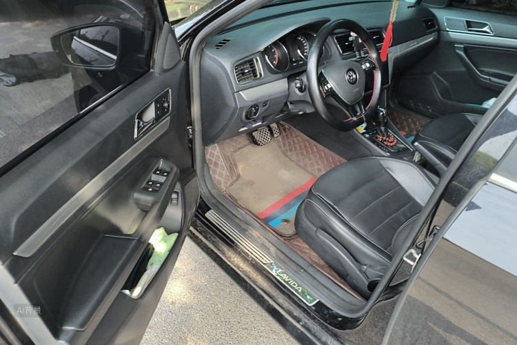 Volkswagen Lavida 2017 car image #18