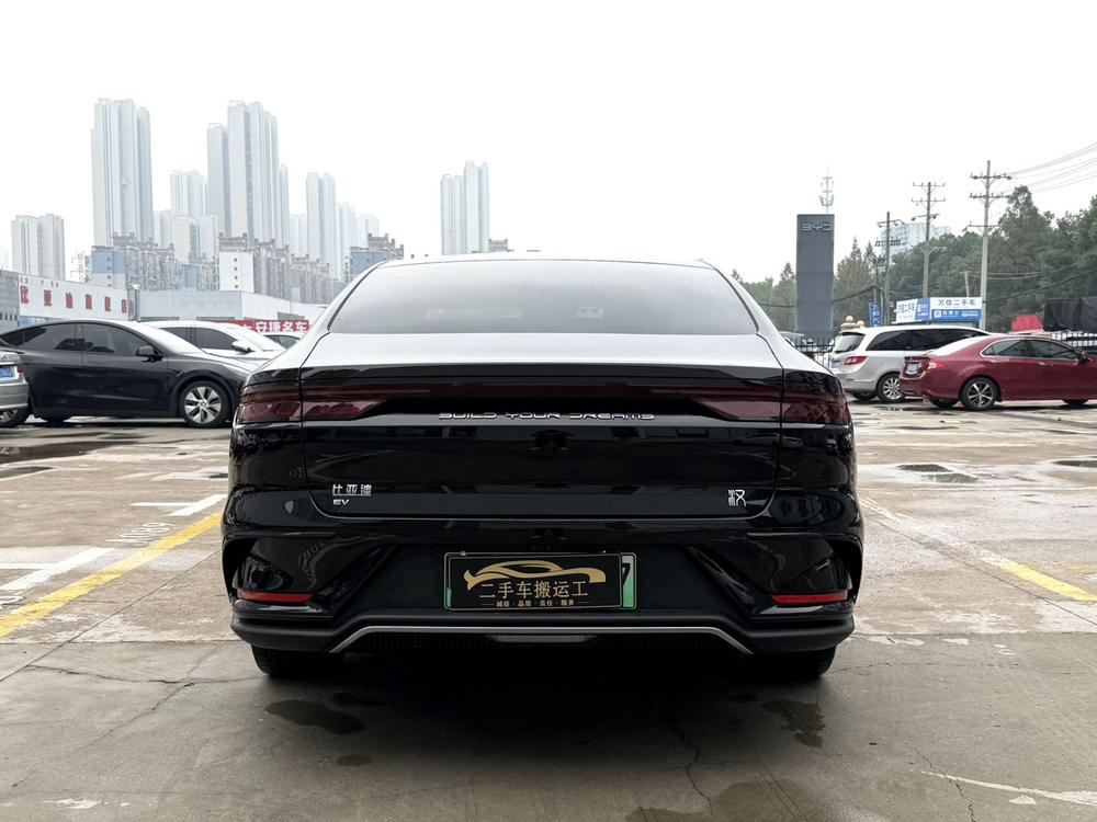 BYD Han 2023 car image #5