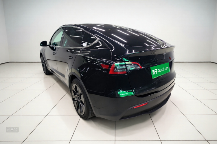 Tesla Model Y 2022 car image #5