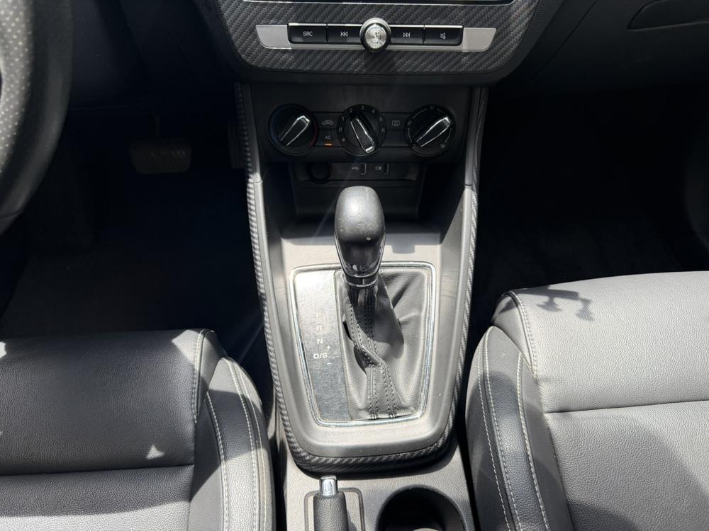 MG ZS 2017 #10 MG ZS 2017 car image #10