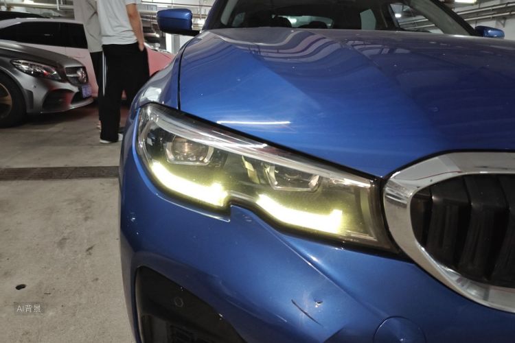 BMW 3 Series 2020 car image #8