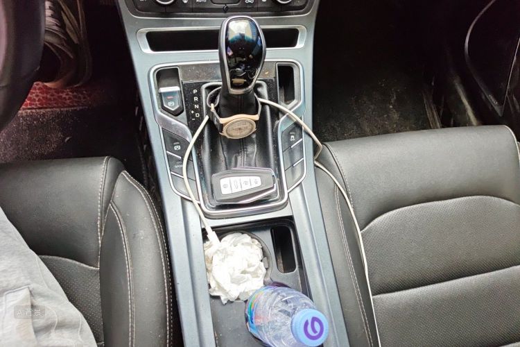 GEELY Emgrand 2019 #16 GEELY Emgrand 2019 car image #16