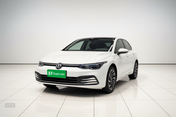 Volkswagen Golf 2024 car image #2