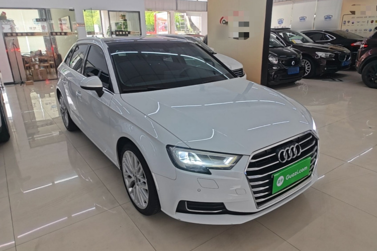 Audi A3 2018 immagine di auto #4