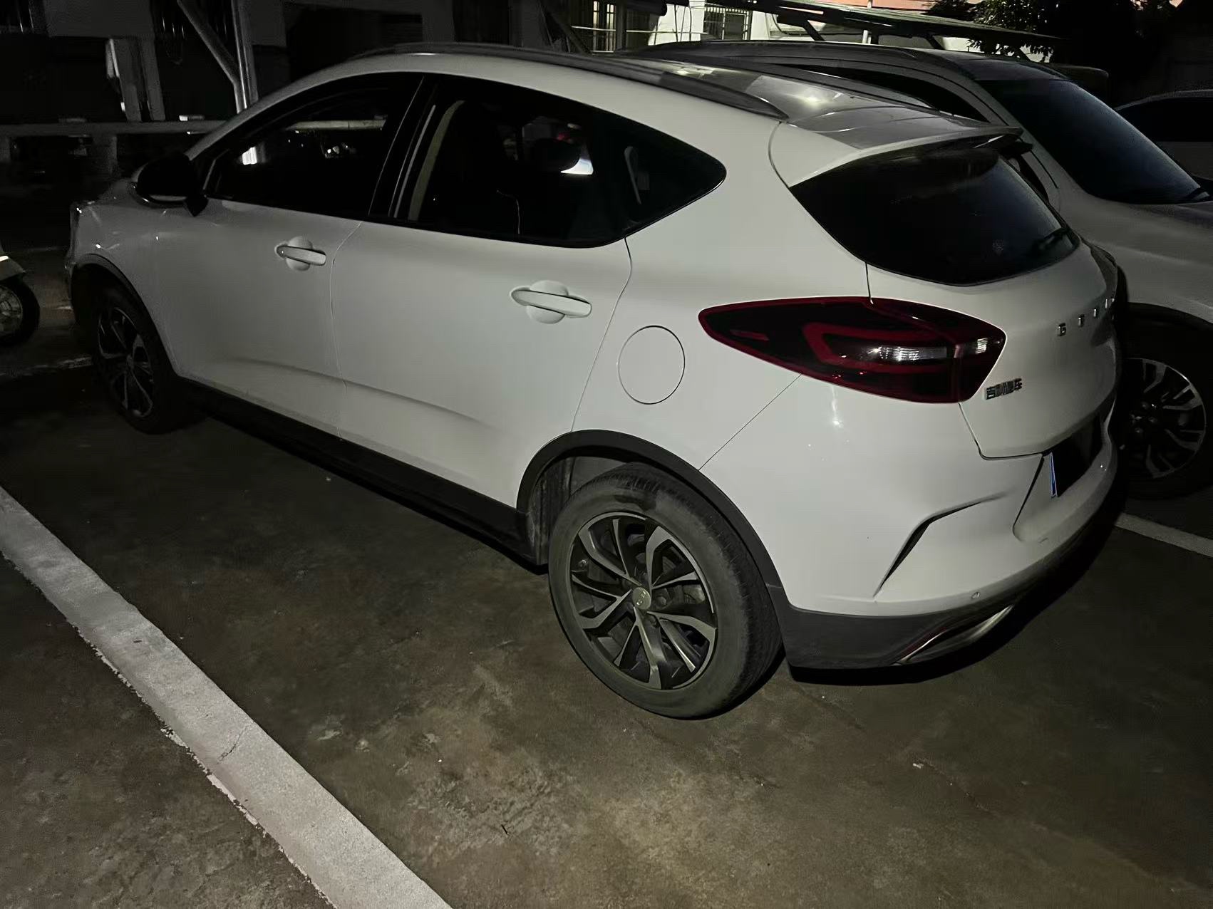 GEELY Emgrand GS 2021 car image #4