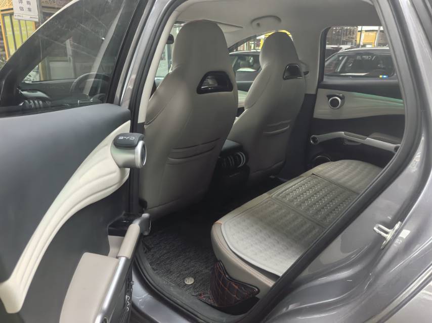 BYD Yuan Plus 2025 imagem de carro #8