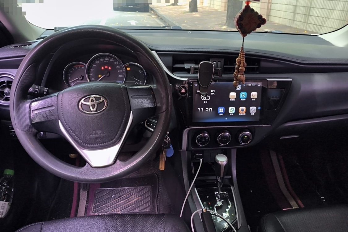 Toyota Corolla 2017 #21 Toyota Corolla 2017 car image #21