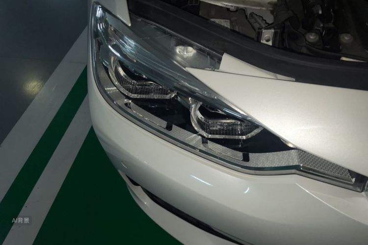 BMW 3 Series 2017 car image #8