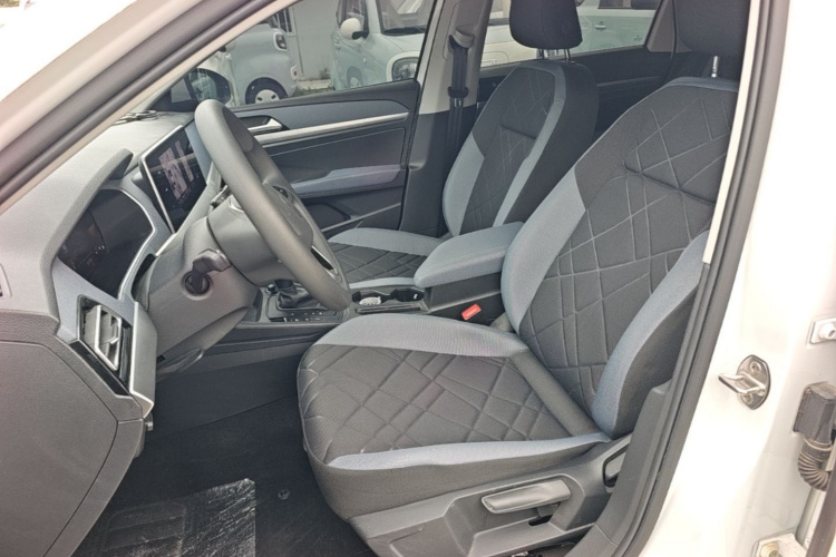 Volkswagen Lavida 2023 car image #19