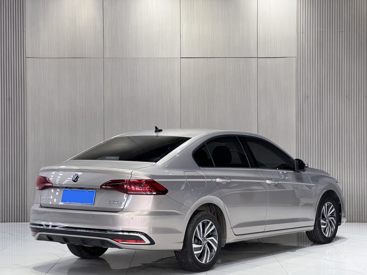 Volkswagen Bora 2022 car image #9