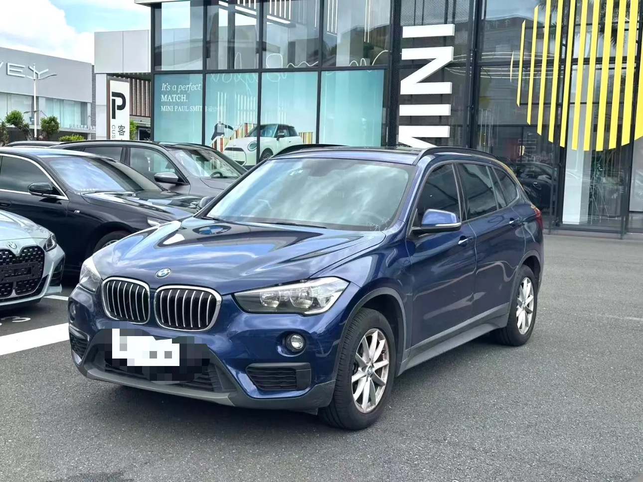 BMW X1 2019 car image 