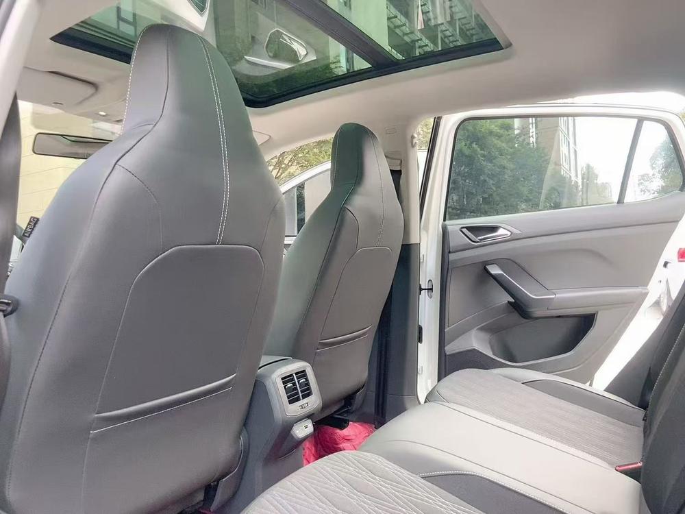 Volkswagen T-Cross 2021 #9 Volkswagen T-Cross 2021 car image #9