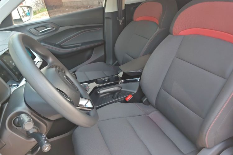 MG 5 2024 car image #15