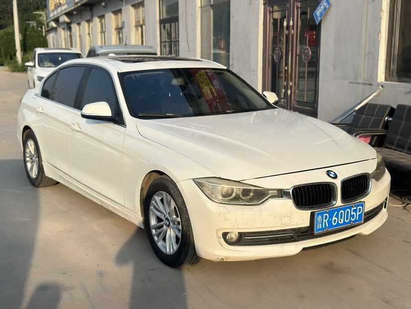 BMW 3 Series 2013 BMW 3 Series 2013 car image