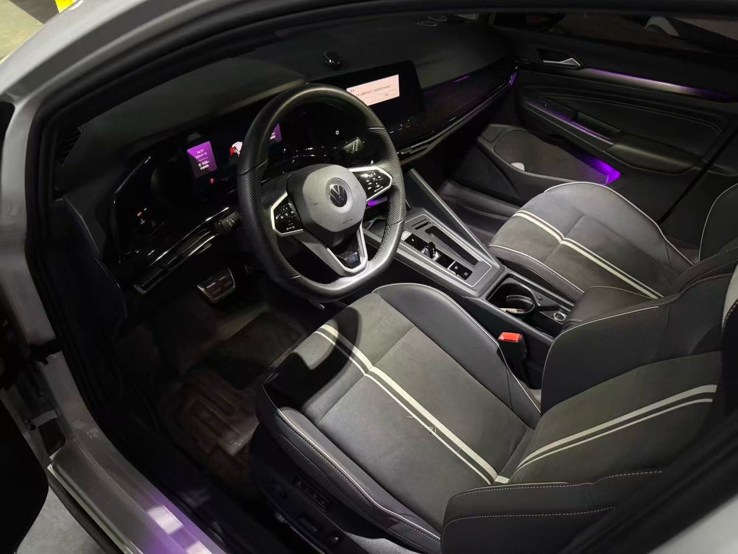 2022 #2 2022 car image #2