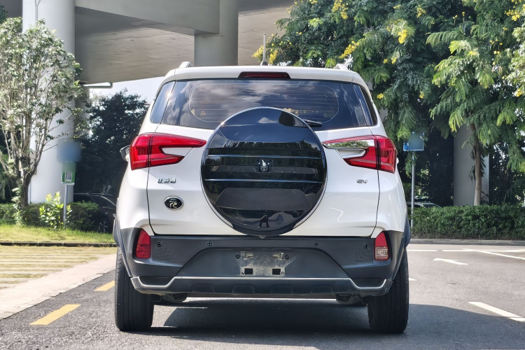 BYD Yuan New Energy 2020 #7 BYD Yuan New Energy 2020 car image #7