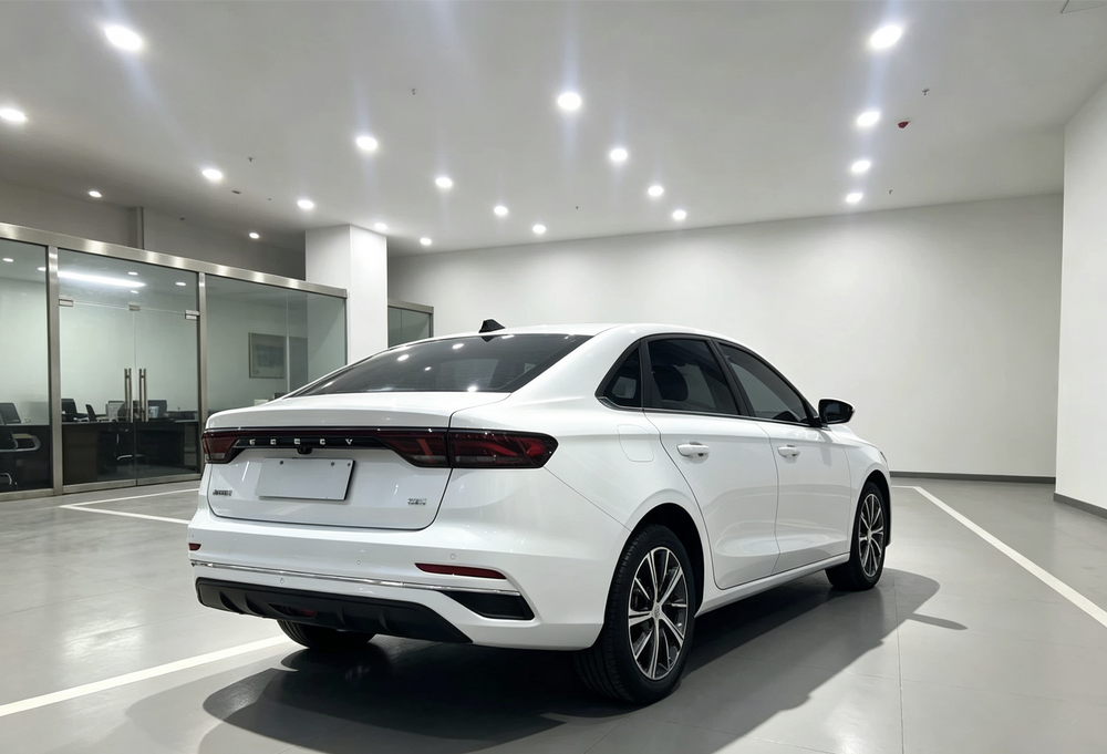 GEELY Emgrand 2021 #6 GEELY Emgrand 2021 car image #6