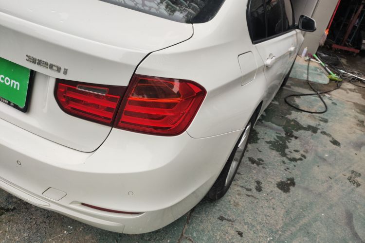 BMW 3 Series 2014 car image #8