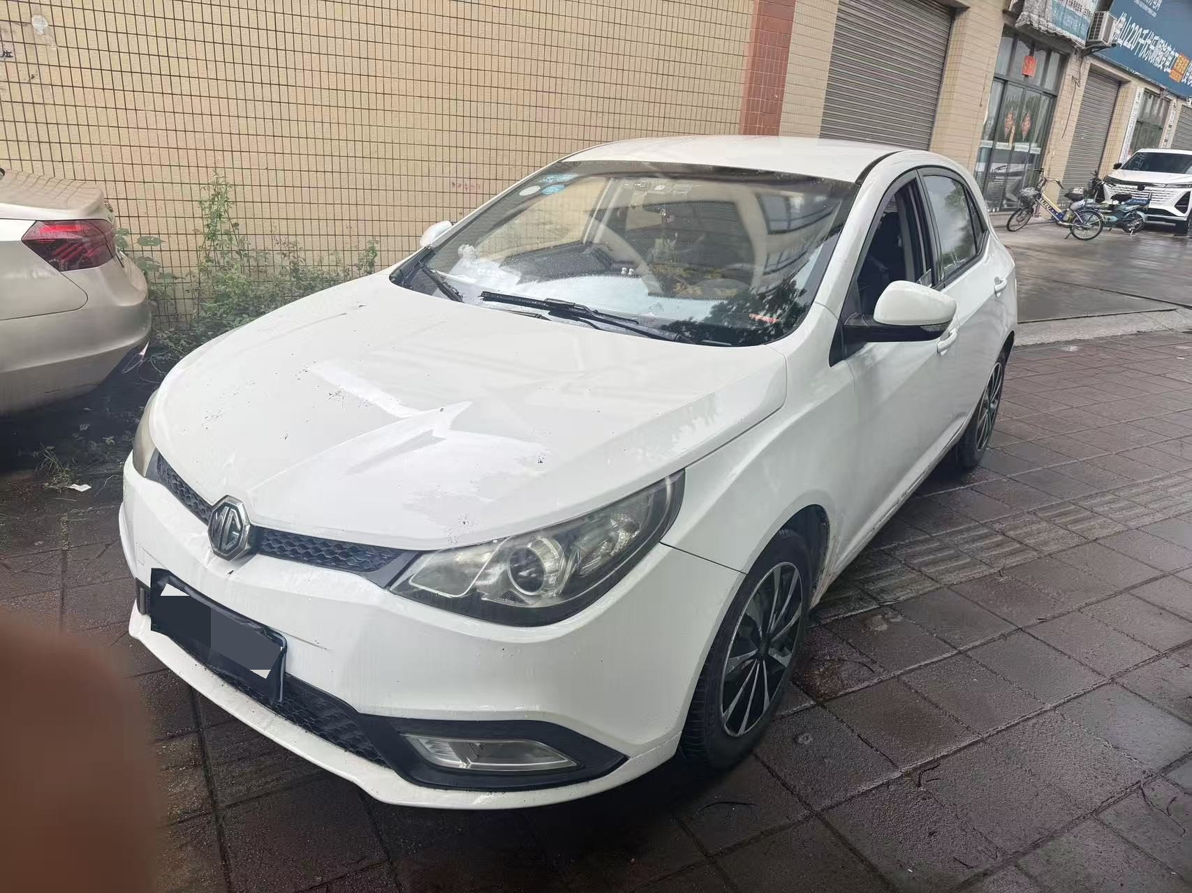 MG 5 2016 MG 5 2016 car image
