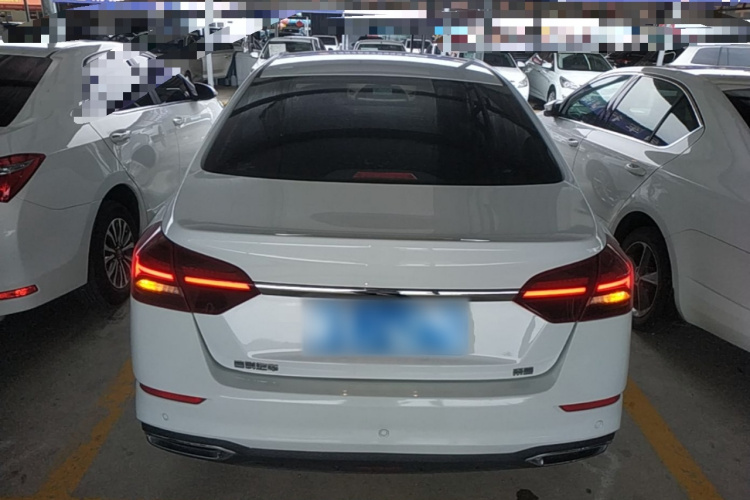 GEELY Emgrand 2021 car image #6