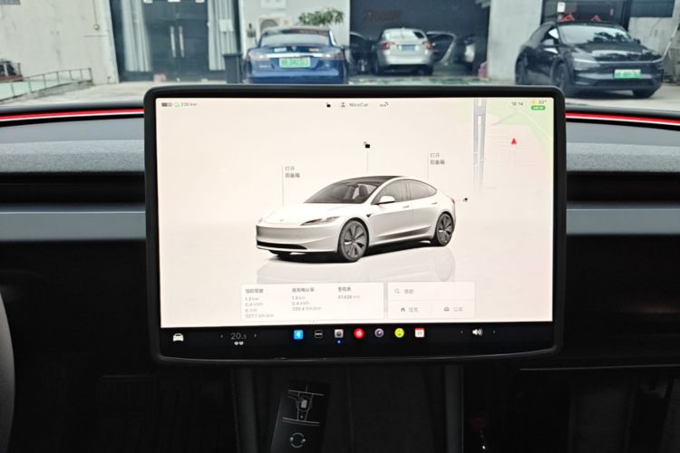 Tesla Model 3 2023 #13 Tesla Model 3 2023 car image #13