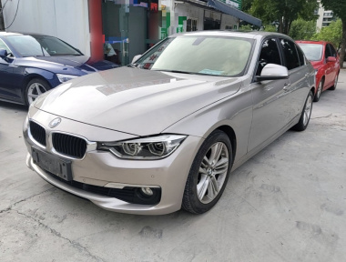 BMW 3 Series 2017 BMW 3 Series 2017 car image