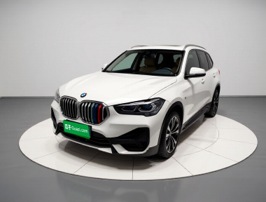 BMW X1 2021 BMW X1 2021 car image