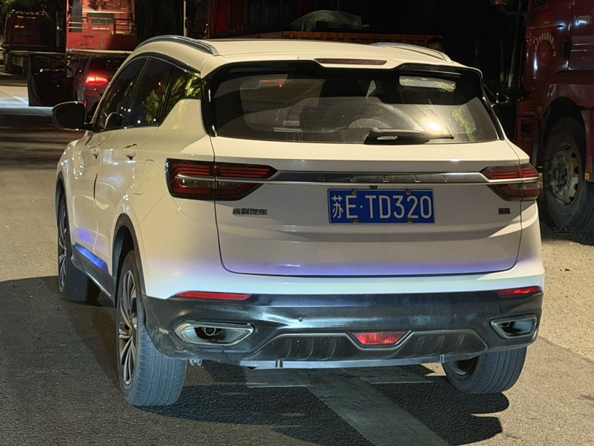 GEELY Coolray 2019 #7 GEELY Coolray 2019 изображение автомобиля #7