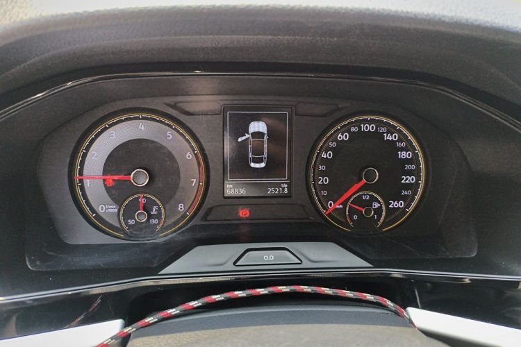 Volkswagen Lavida 2020 car image #12