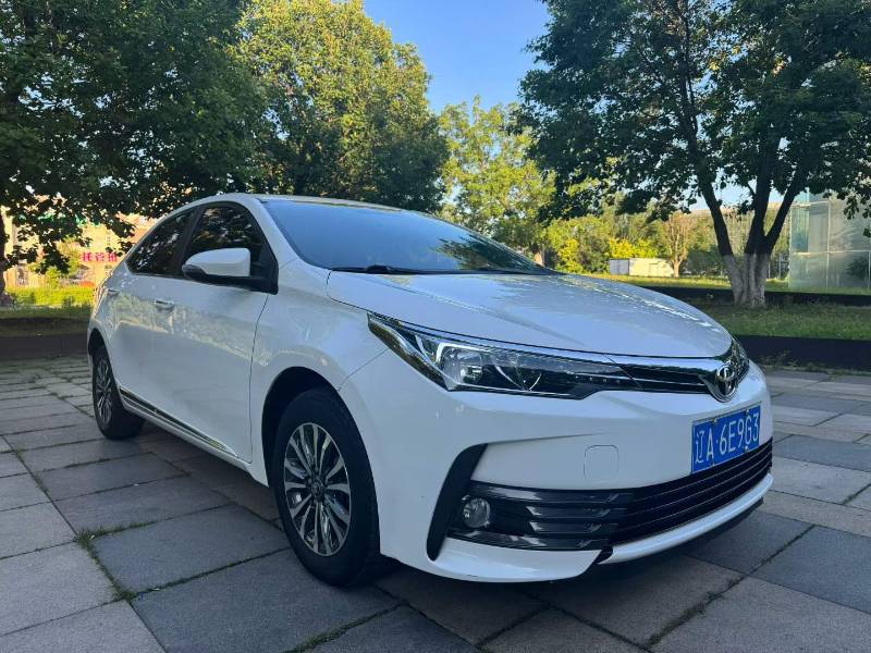 Toyota Corolla 2018 #3 Toyota Corolla 2018 car image #3