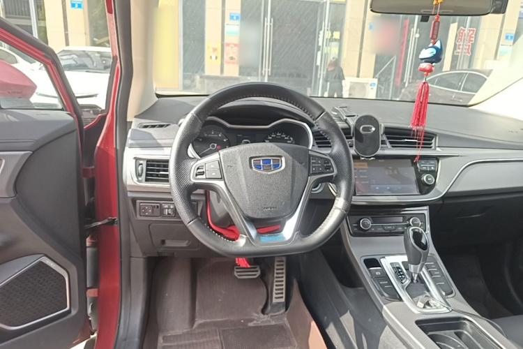 GEELY Emgrand GS 2017 car image #11