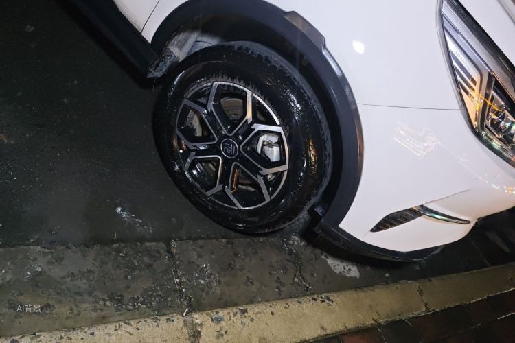 BYD Yuan Pro 2023 car image #9