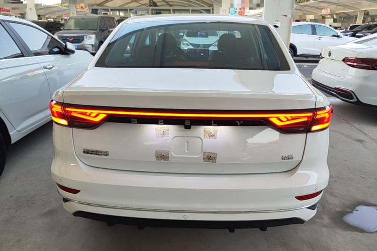 GEELY Emgrand 2023 car image #4