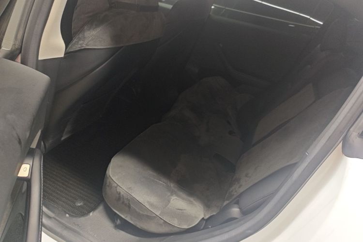 Tesla Model Y 2022 #17 Tesla Model Y 2022 immagine di auto #17