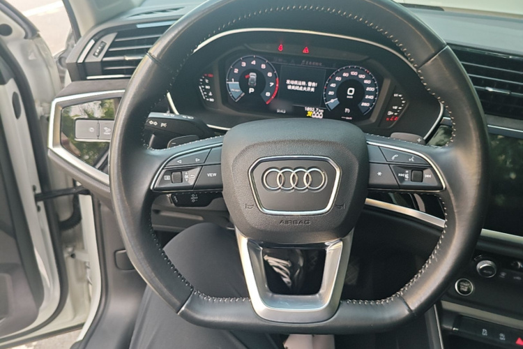 Audi Q3 2021 #11 Audi Q3 2021 car image #11
