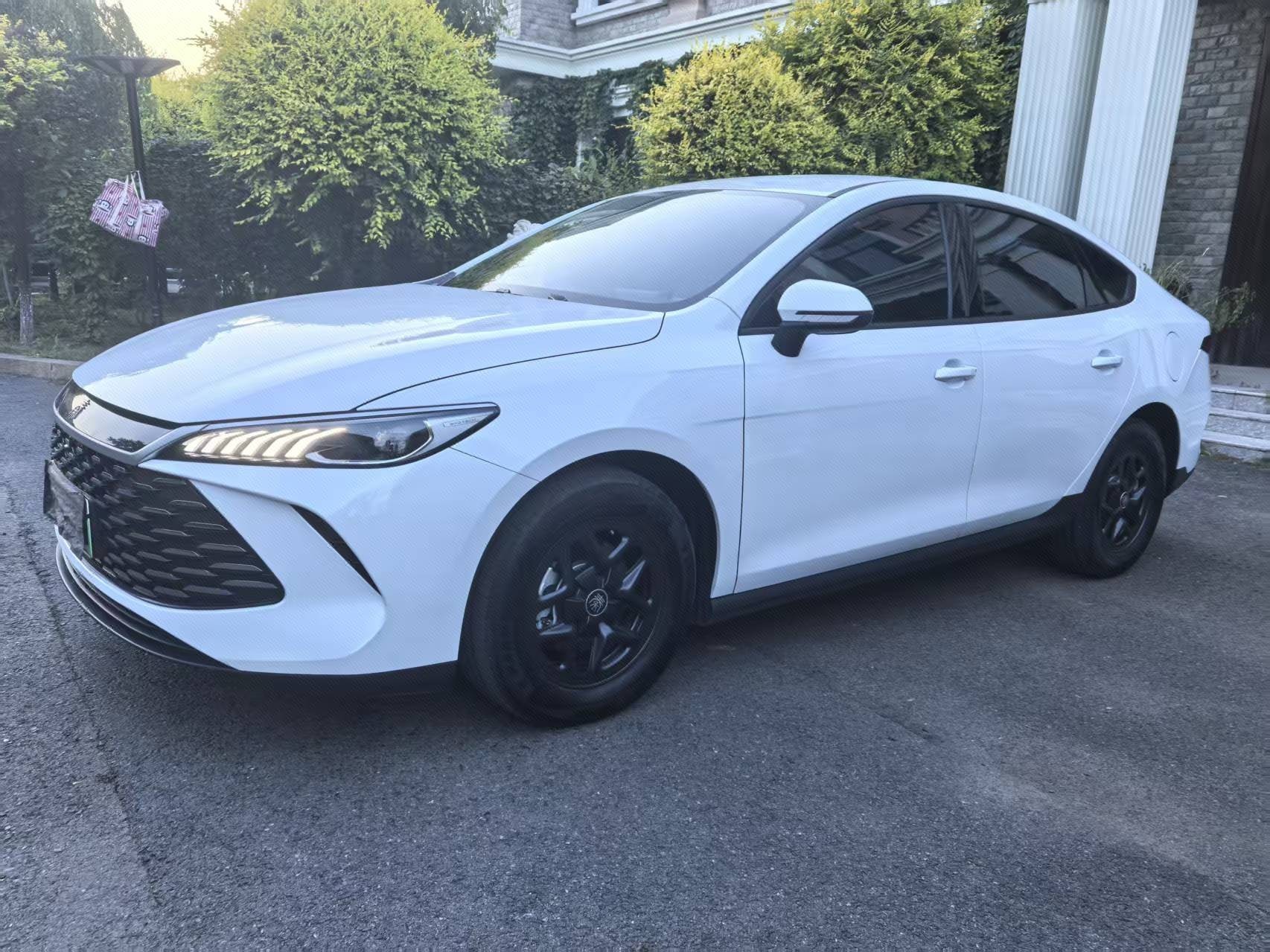 2025 car image 