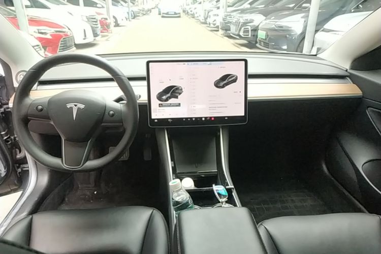 Tesla Model 3 2020 #11 Tesla Model 3 2020 car image #11